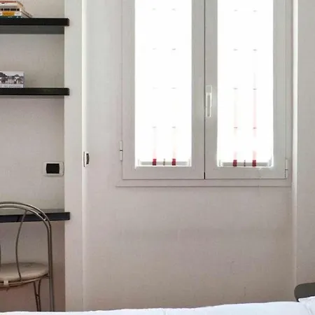 Apartman Sv18c -charming Modern Flat S. Ambrogio