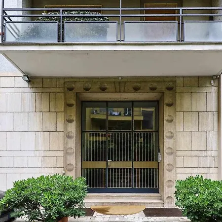 Sv18c -charming Modern Flat S. Ambrogio * Milánó